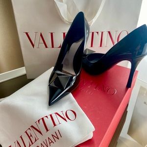 Meet your Posher, HB